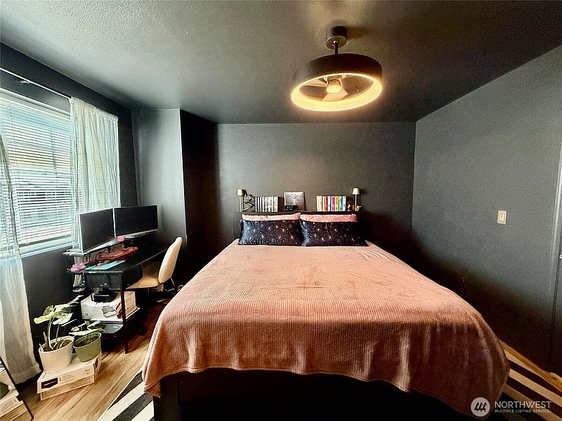4th image of 316 Helen Street