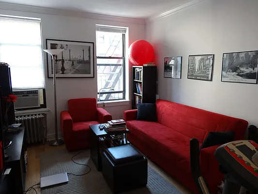 Rented by Mdays Realty | media 24