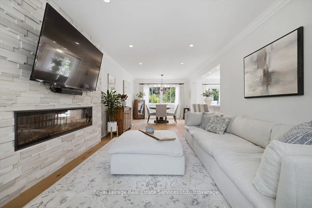 Harbour Estates — Photo 3