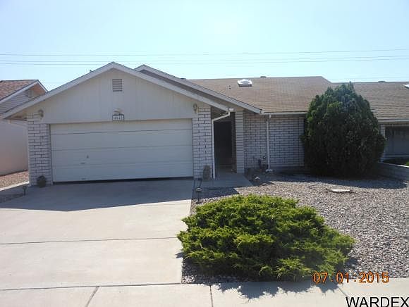 1st image of 4042 Canyon Hills Dr