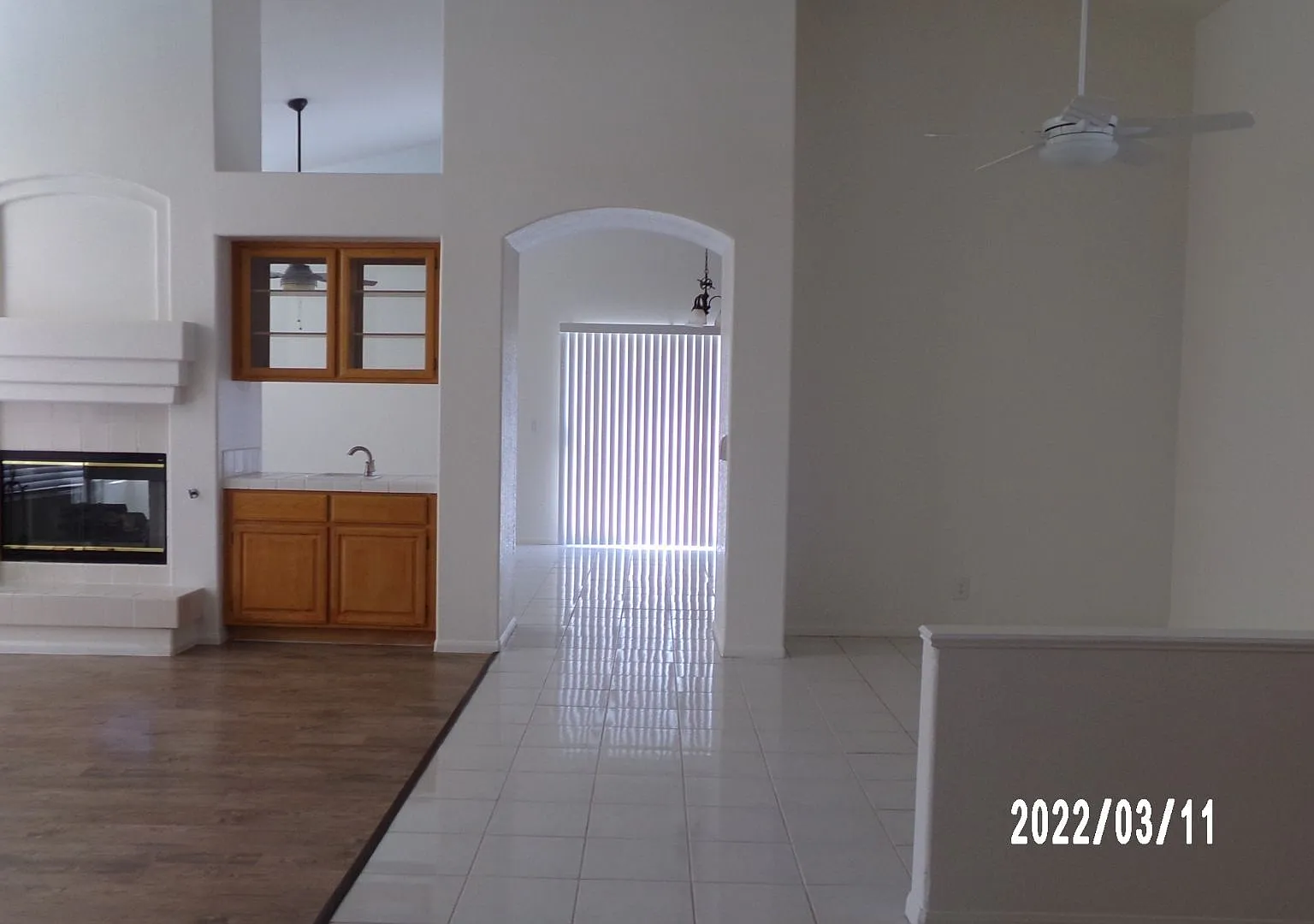 Amazing Green Valley Single Story With Private Pool — Photo 3