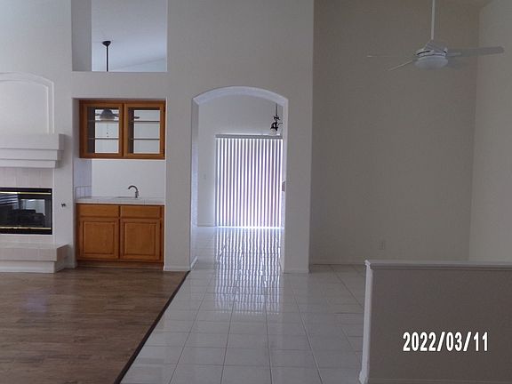 3rd image of 252 Paseo Del Lago Cir