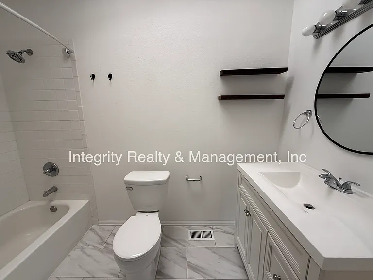 1818 S Quebec Way #B15-7 — Photo 10