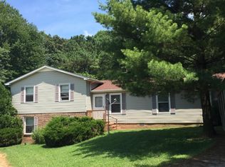 1347 Mountain View Dr #2, Cookeville, TN 38506