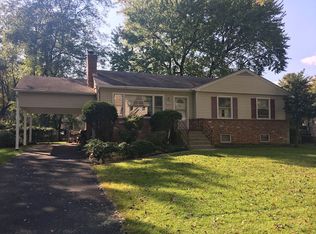 1932 Beaver Ln, Mc Lean, VA 22101