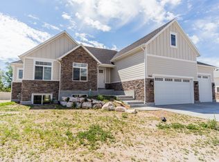 3310 W 2100 S, West Haven, UT 84401