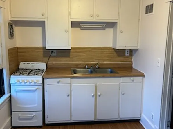 3302 Livingston Ave APT 2, Lorain, OH 44055