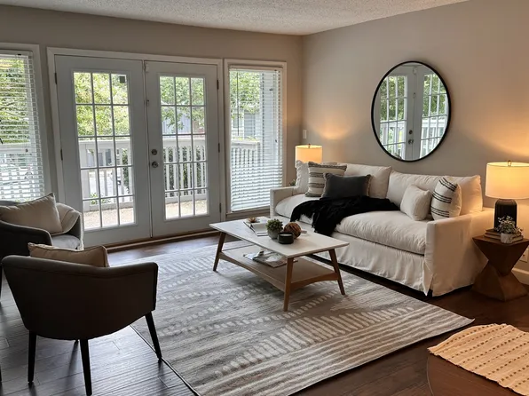 21 Vaughns Gap Rd APT 86, Nashville, TN 37205