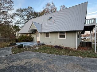 19081 River Dr, Shelby, AL 35143