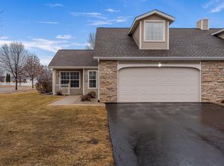 2504 Edgewood Dr, Beloit, WI 53511