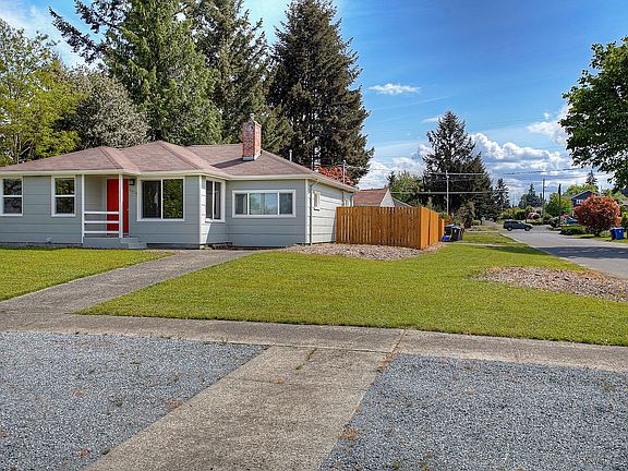 2nd image of 4824 N 31st St