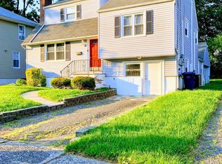 280 Berry St, Hackensack, NJ 07601