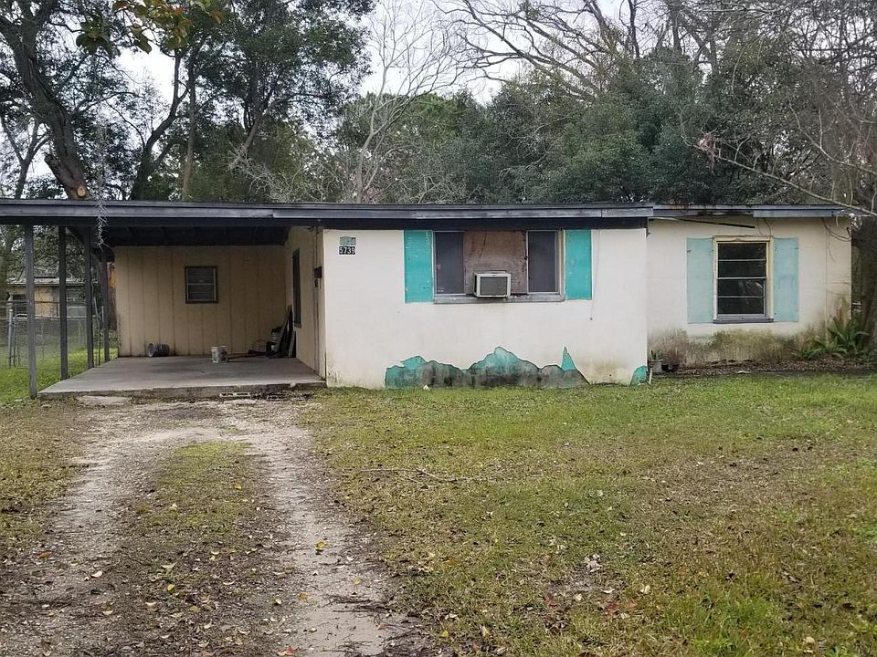 2nd image of 5739 Abelia Rd