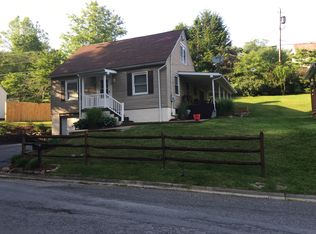 1211 Bell Run Rd, Fairmont, WV 26554
