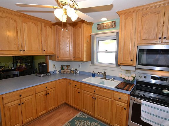 4th image of 514 S Oak Park Ct