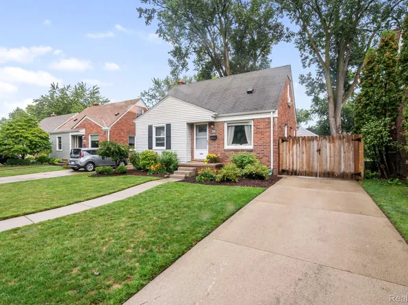 2944 N Alexander Ave, Royal Oak, MI 48073