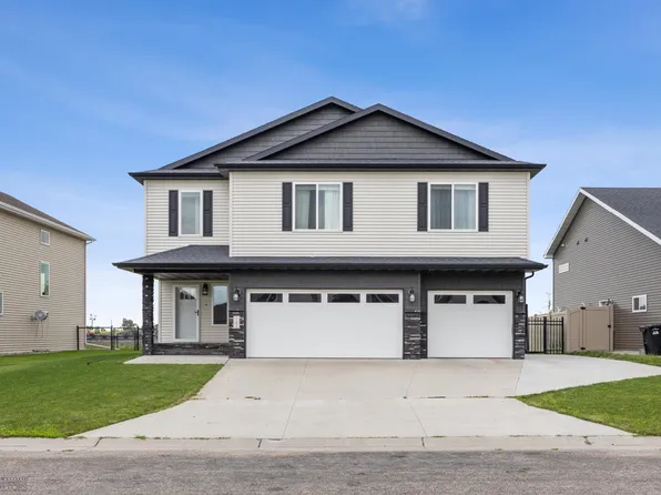 1203 Southwood Dr, Dilworth, MN 56529