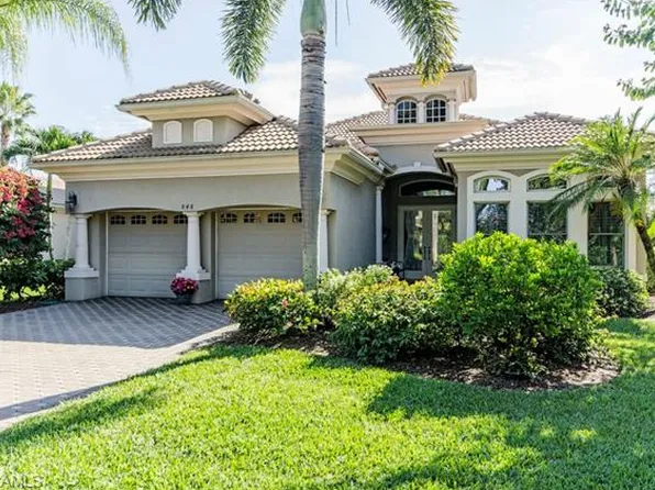 848 Villa Florenza Dr, Naples, FL 34119