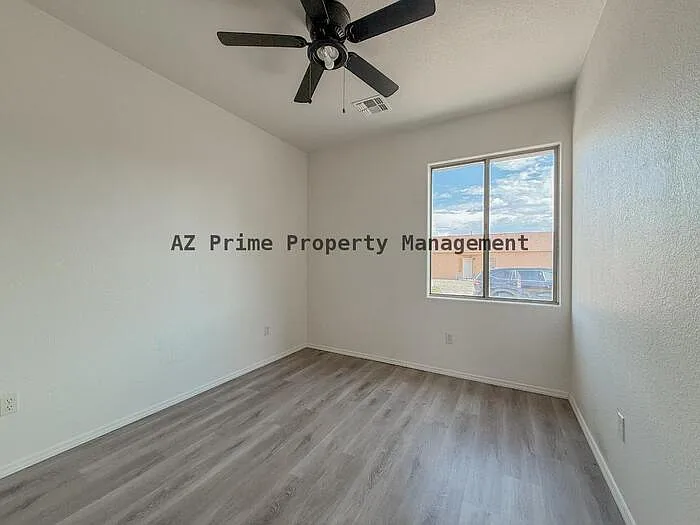 3420 W Avenida Bonita — Photo 10
