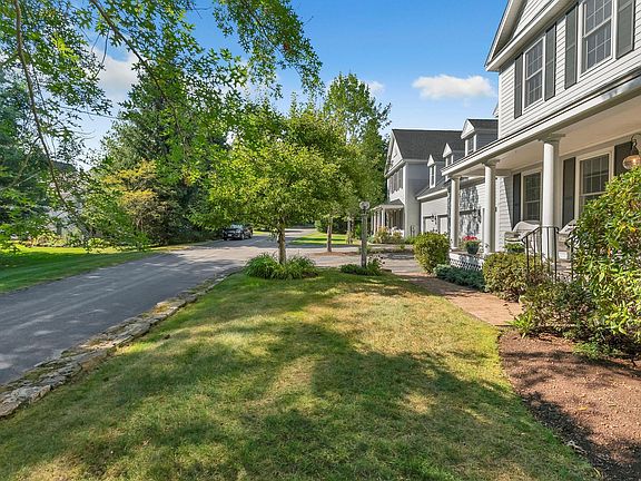 3rd image of 7 Granite Ridge Road #7