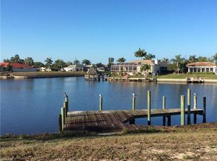 1542 SE 10th Pl, Cape Coral, FL 33990
