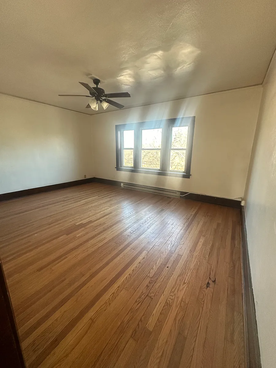 Building Photo - 1607 Crosby St #11