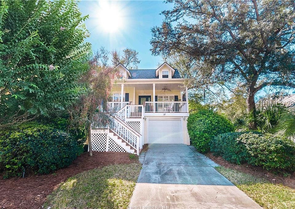 1st image of 37 Yacht Cove Dr