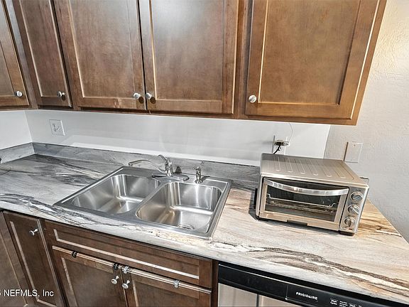 4th image of 1437 N ATLANTIC Avenue #310