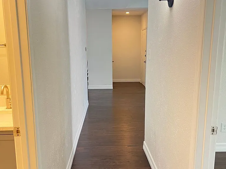 10432 High Hollows Dr #L — Photo 18