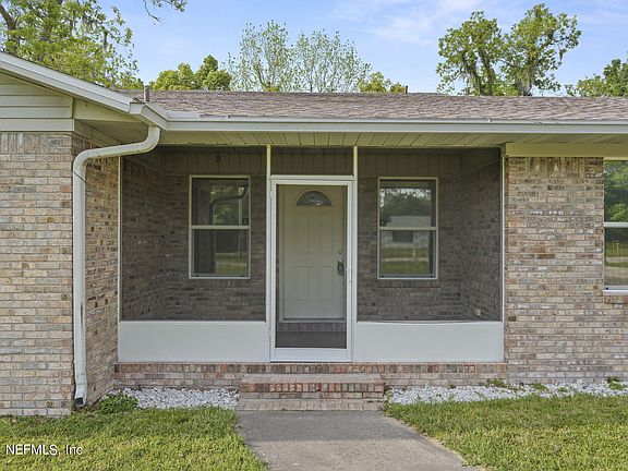4th image of 405 LORENZO Drive