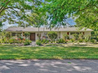 9840 SW 120th St, Miami, FL 33176