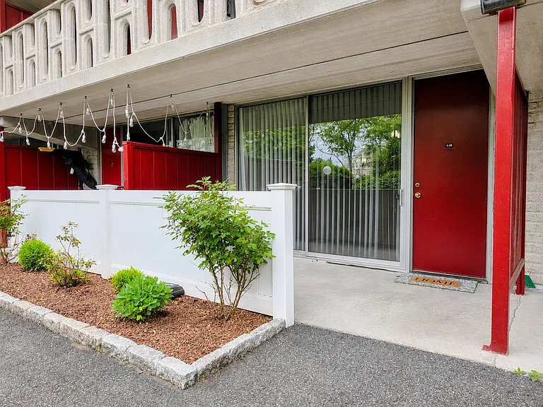 200 Swanton St #T28 — Photo 8