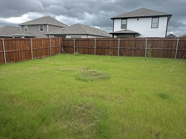 964 Dahlia Dr — Photo 16
