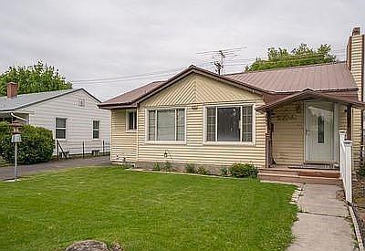 3rd image of 1065 North Blvd