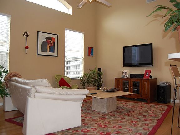 5th image of 316 Highbrooke Blvd