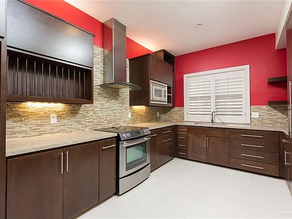 2nd image of 3100 S 2nd St #20