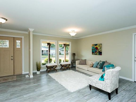 4th image of 10515 Gregory Ct