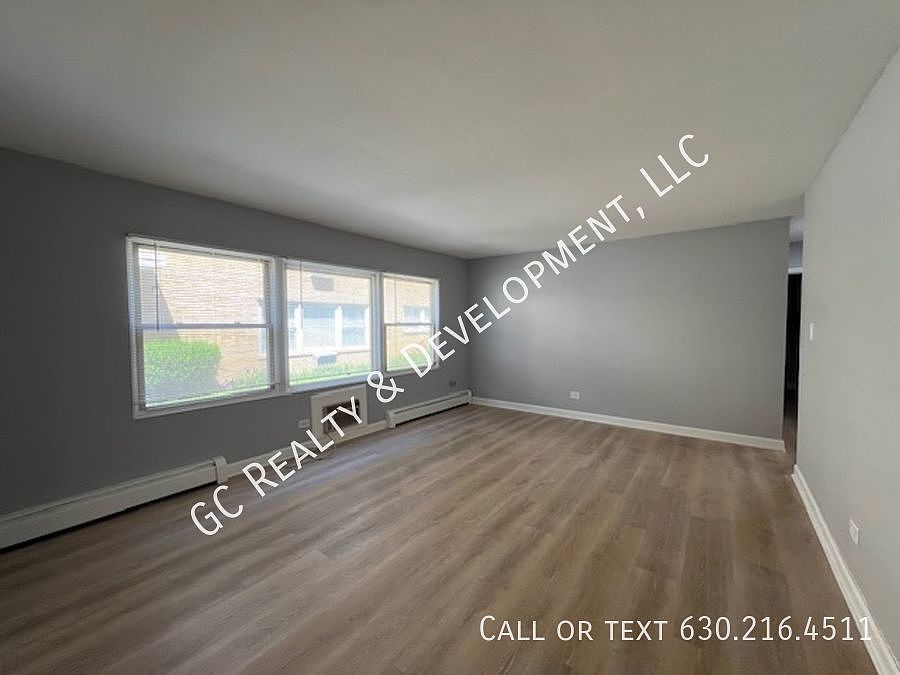 505 W Front St Wheaton IL Zillow