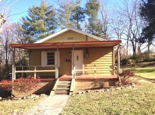 106 Ivy Ln, Oak Ridge, TN 37830