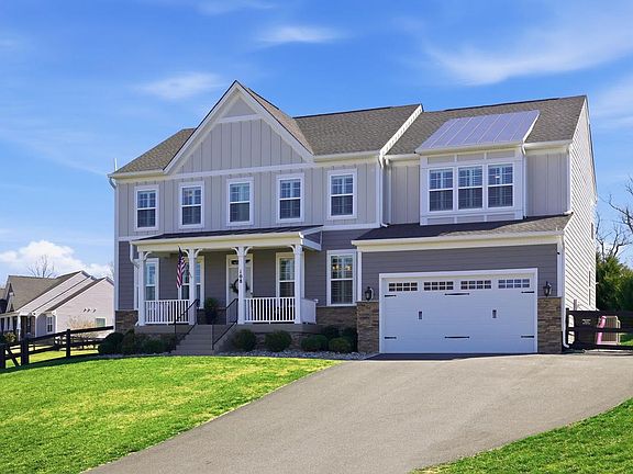 2nd image of 108 Brooke Point Ct