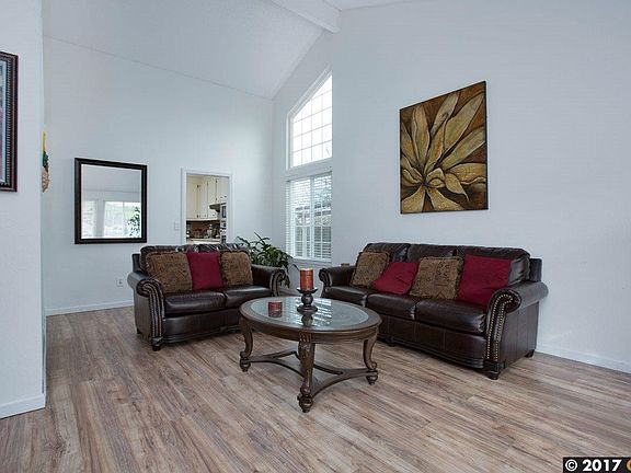 2nd image of 2236 Jacqueline Dr