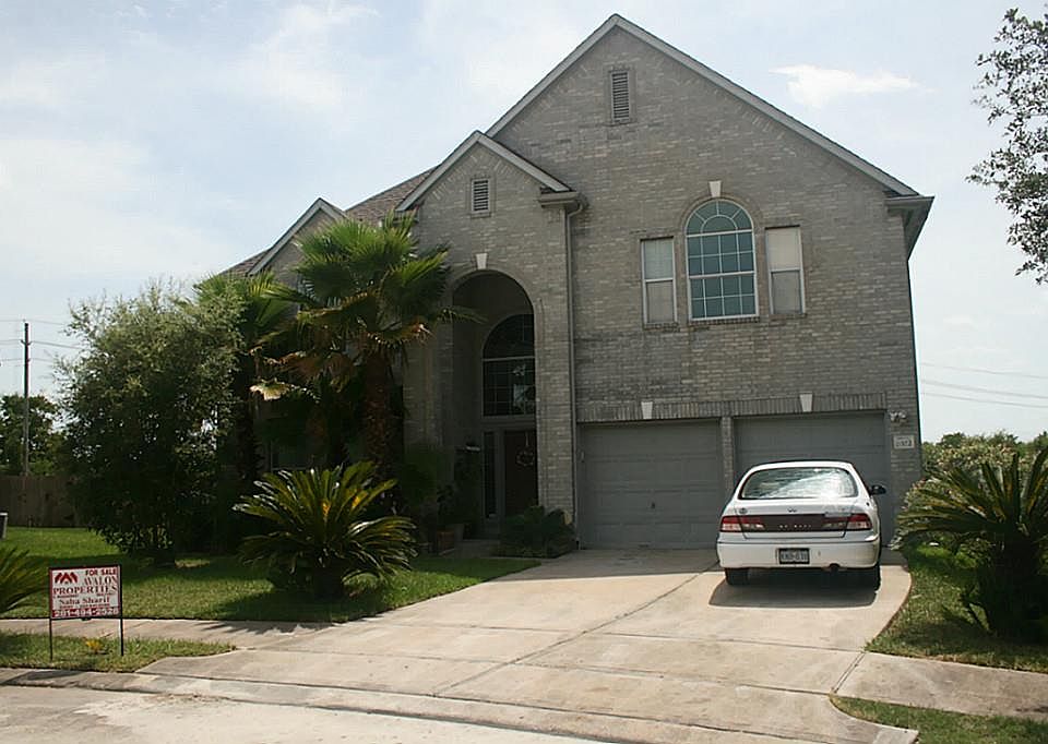 1st image of 8322 Sierra Hill Ct
