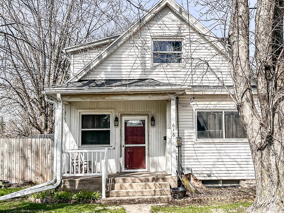 616 S 10th St, Monmouth, IL 61462 Zillow