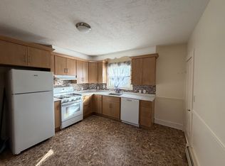 16 Franklin St #1R, Quincy, MA 02169