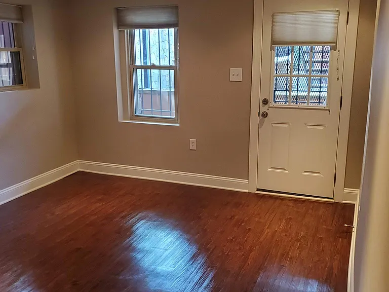 1346 Irving St NW — Photo 9