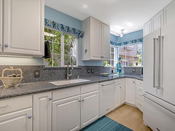 3rd image of 7864 Tanias Ct