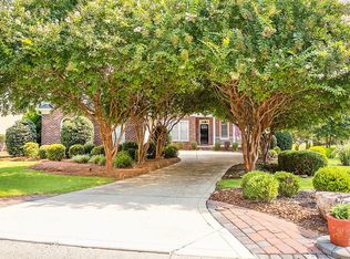 5539 Sunstar Ct, Charlotte, NC 28226