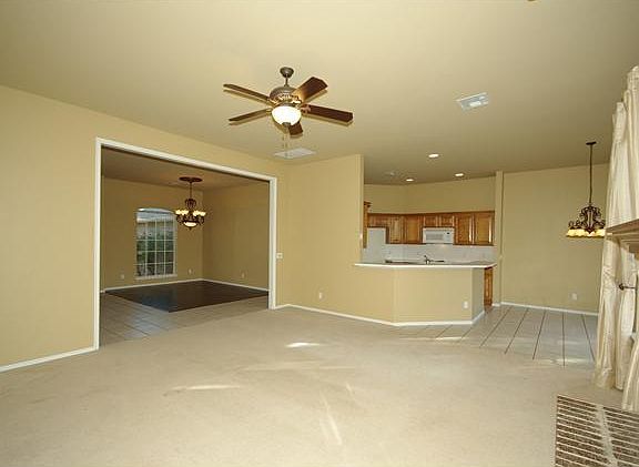 4th image of 18101 San Mateo Ct