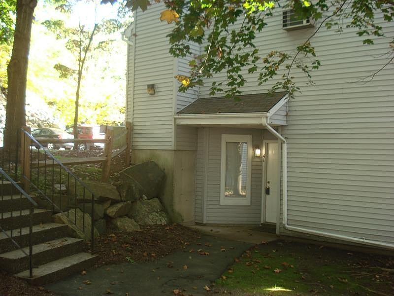 End Unit Ranch