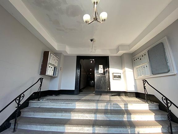 2nd image of 233 Weequahic Ave #2A